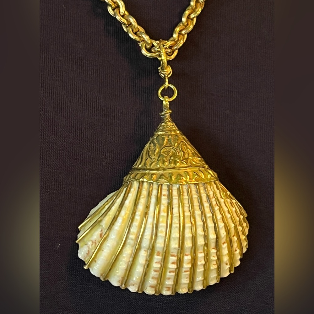 Shell Pendant - image 2